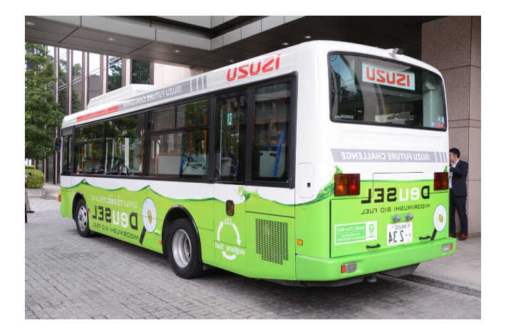 Япония встречает новый автобус на биотопливе